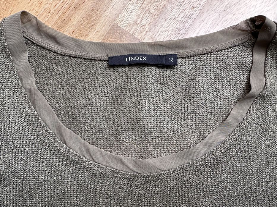 Stylowy luźny sweterek Lindex