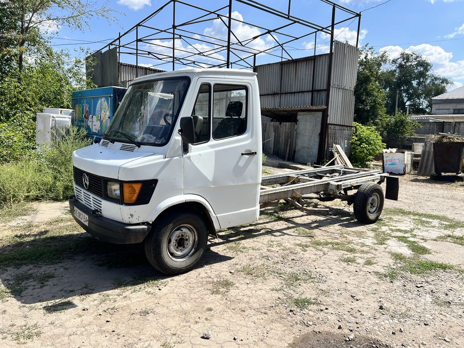 Продам  Mercedes Benz 310D T 1