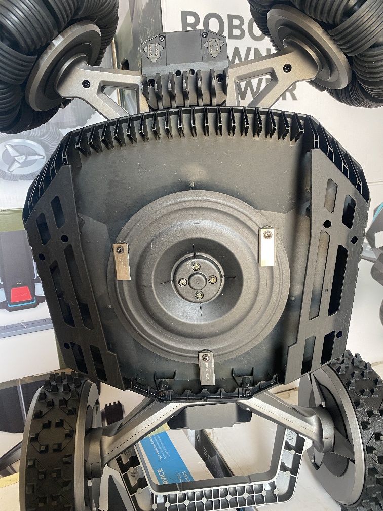 Газонокосарка Ecoflow Blade
