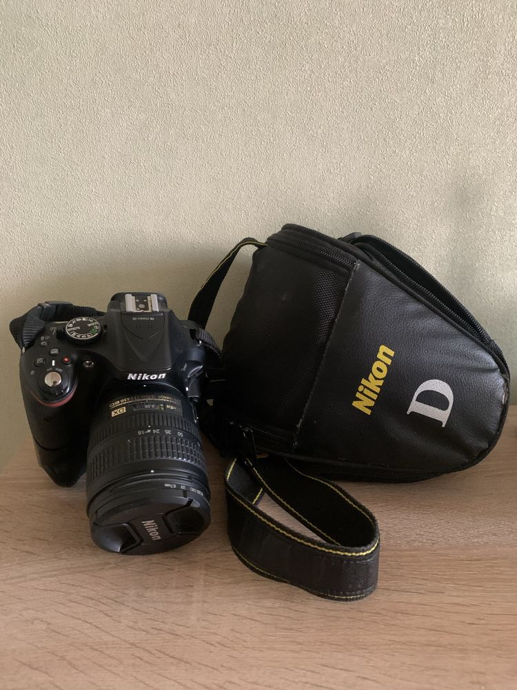 Продам фотоаппарат Nikon D5200