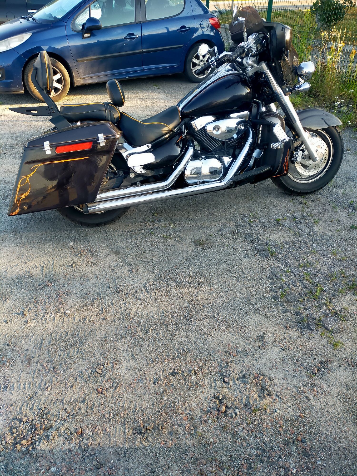Suzuki Boulevard C90
