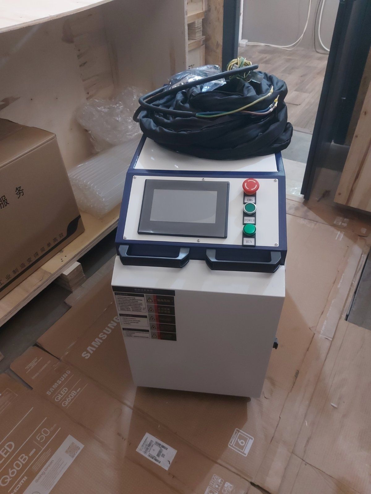 Апарат лазерної зварки RAYCUS 2000W 4 в 1