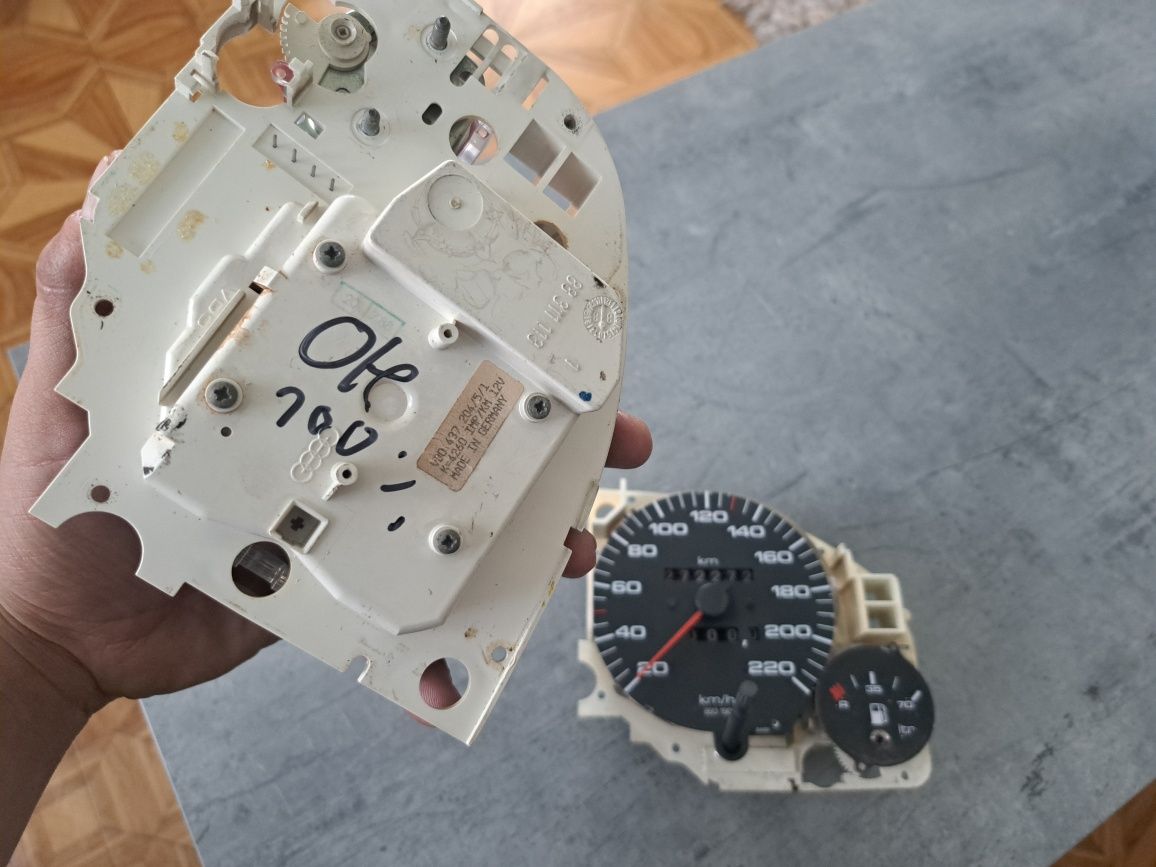 Audi 80 b3 b4 licznik prędkościomierz vdo 220 km