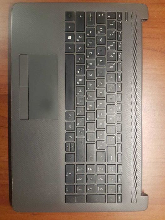 Ноутбук HP 250 G7  по комплектующим.