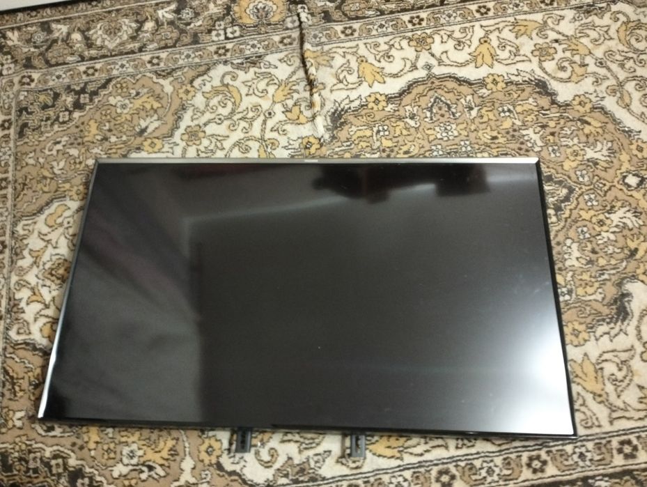 Led Smart-Телевізор Samsung 40 дюймів,2015 року, з кріпленням на стінк