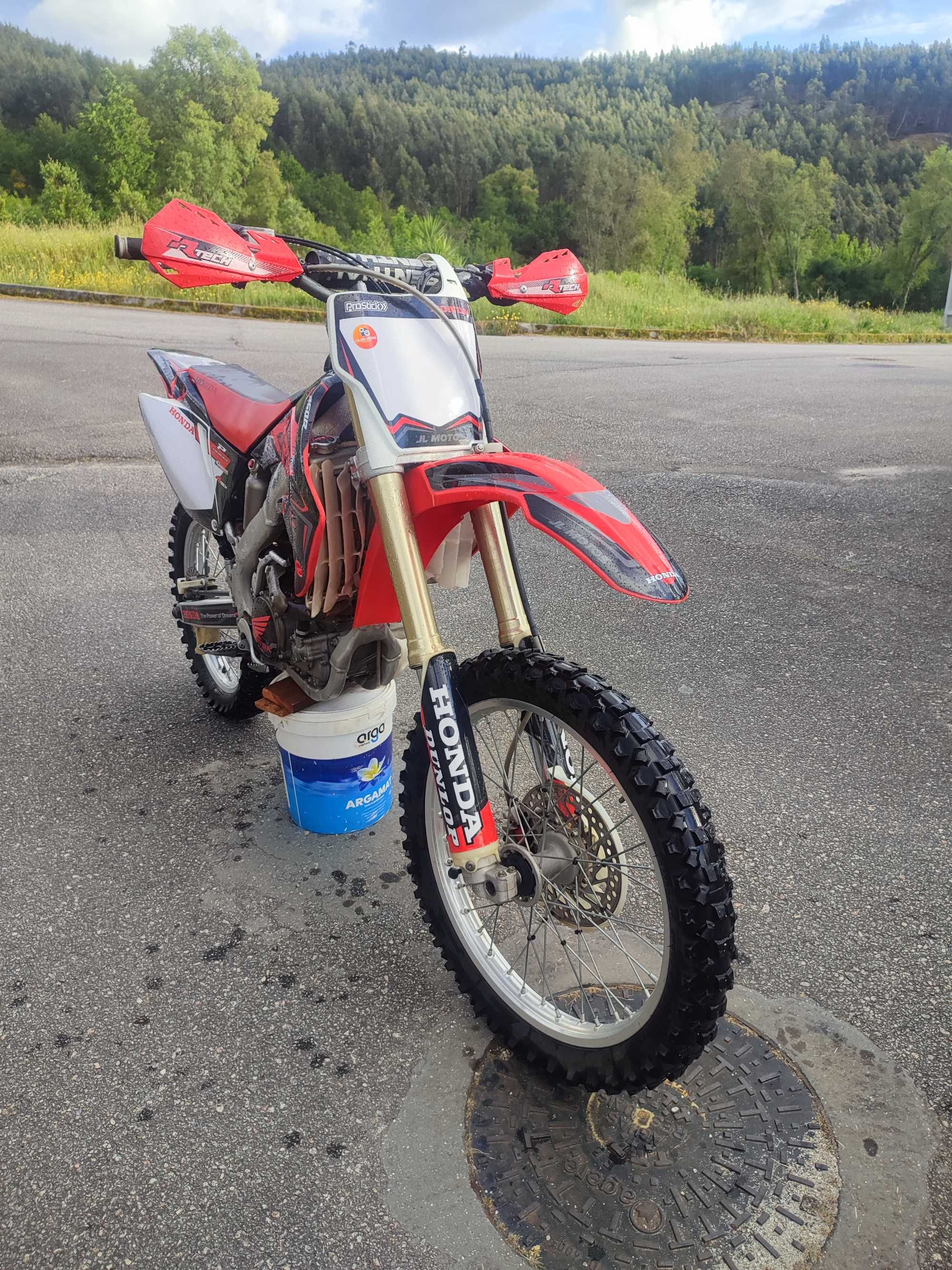 Honda CRF 250 r.