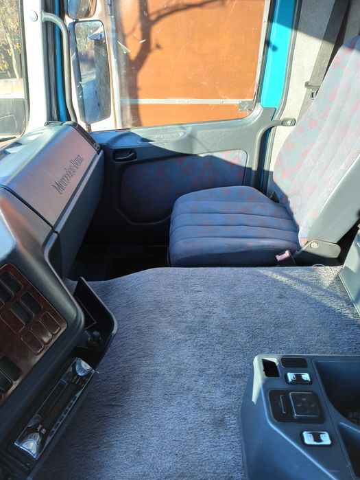 Самоскид Мерседес