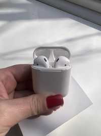 Продам наушники Apple AirPods 2 (оригінал )