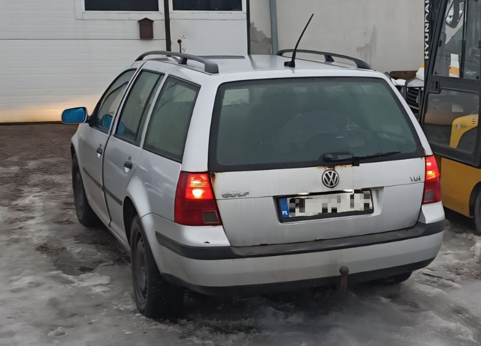 VW Golf 4 kombii 1.9 tdi 105km klima hak