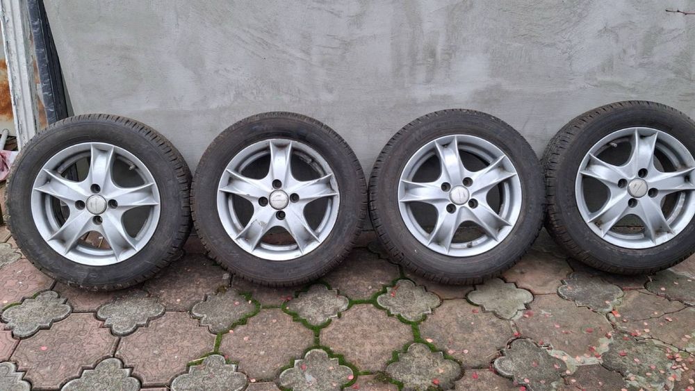 Продам Диски с резиной В сборе