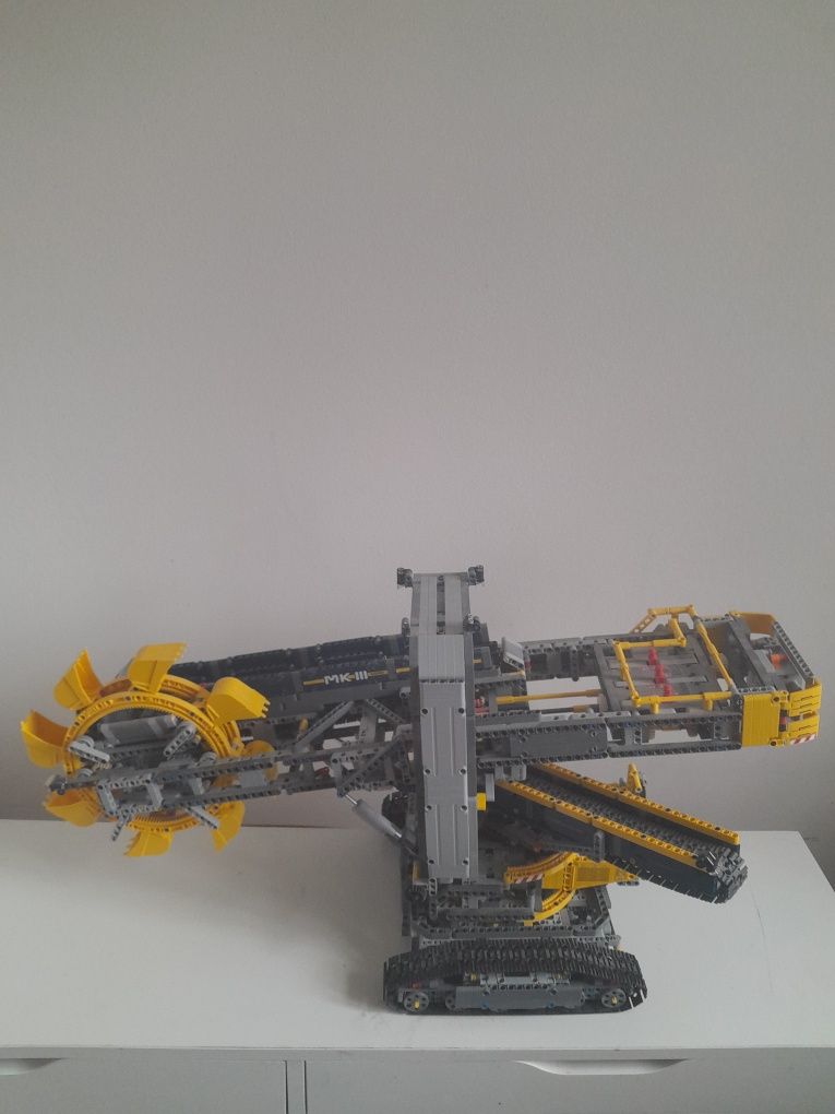 Koparka lego technik 42055