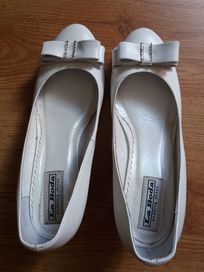 Pantofle białe  ślubne