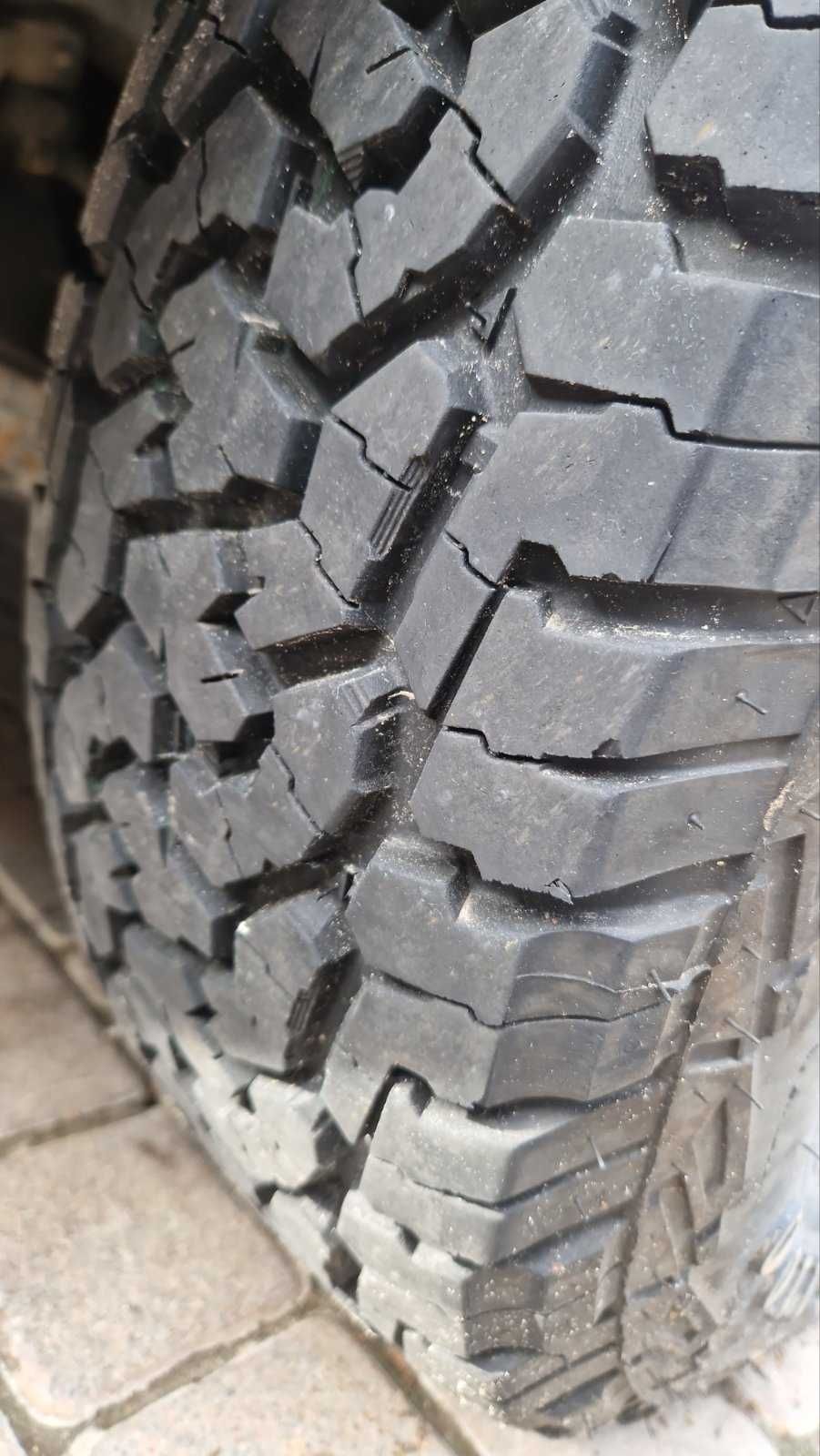 Резина 215/75 R15 Roadсruza RA1100 AT 4 шт