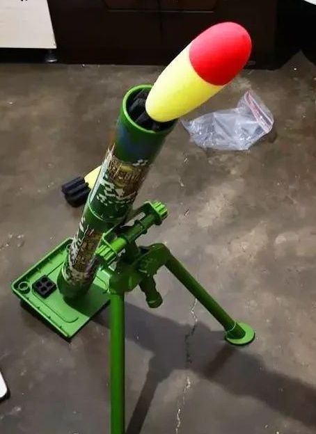 іграшковий Міномет молот з ракетами звук світло  A989-5 Розмір 58 см.