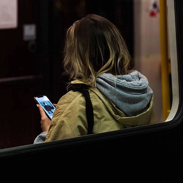 Szkło Prywatyzujące Hofi Anti Spy Glass Pro+ Iphone 14 Pro Max Privacy