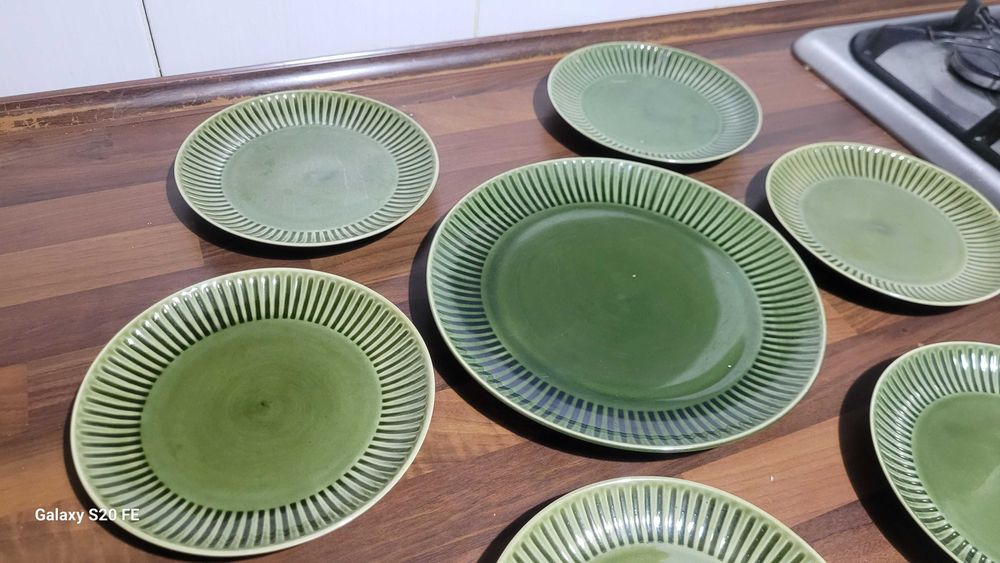 Porcelit Pruszków Emka zielona . talerz duży+ 6 deserowych