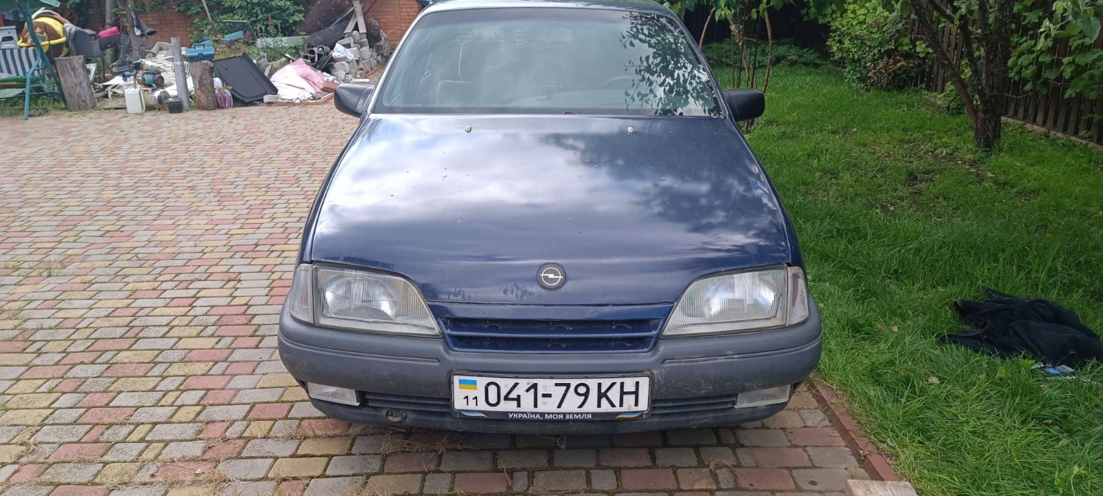 Опель омега 2.0і АКПП 1990г