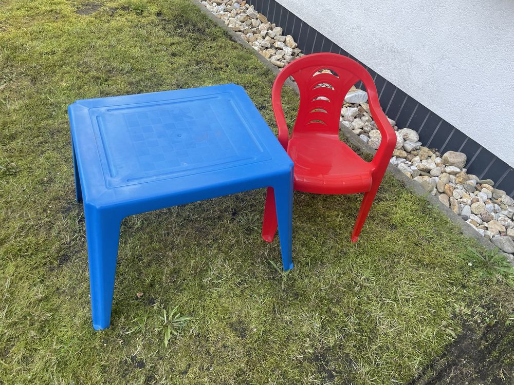 Zestaw ogrodowy stolik+krzesełko dziecięce