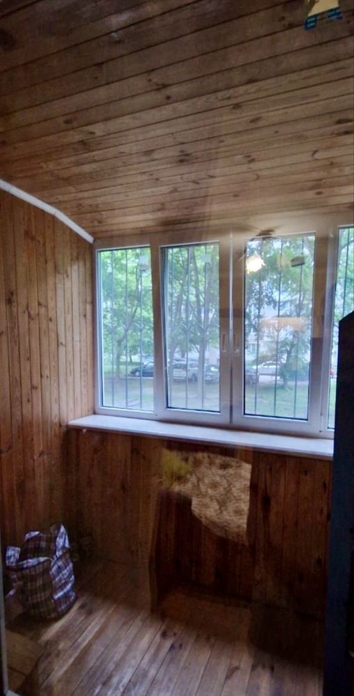 Продаж 2к квартири вул. Якуба Коласа Житомирська 50 кв м Святошин