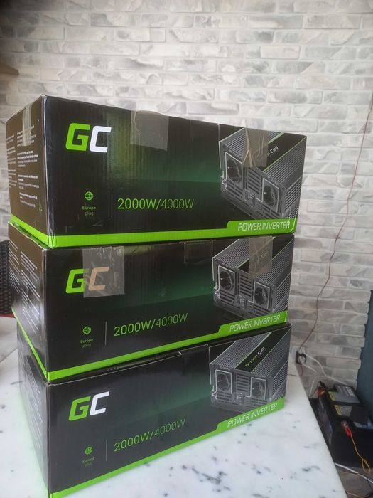 Чистый синус . Инвертор. Green Cell. 2000/4000Вт. 12 v - 230v.Наличие.