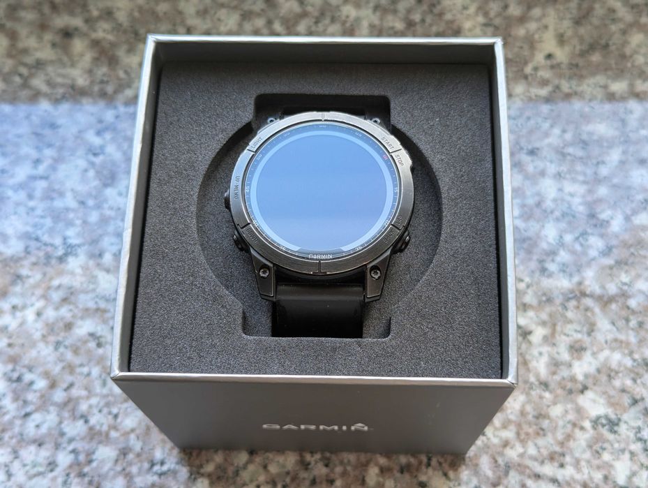 Garmin Fenix 7 Sapphire Solar + 2 paski