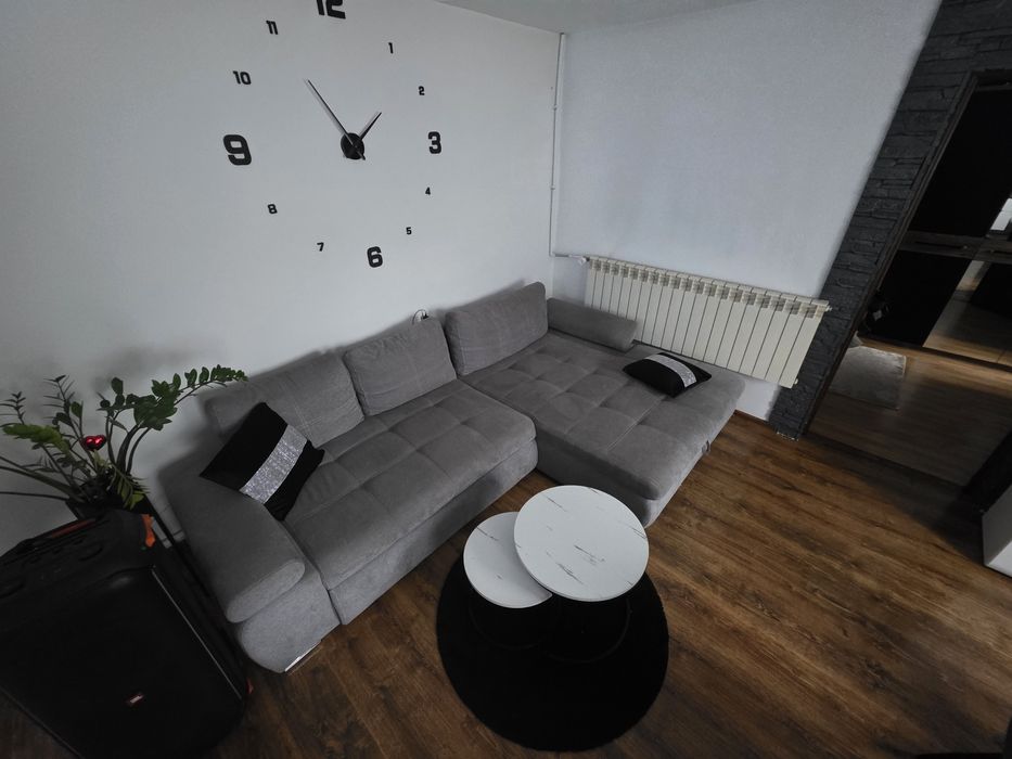 Sprzedam  narożnik z funkcją spania