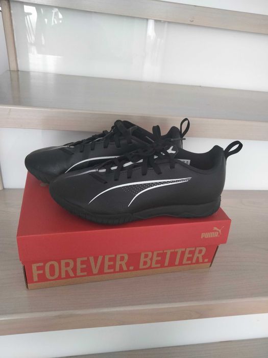 Buty do gry w piłkę nożną