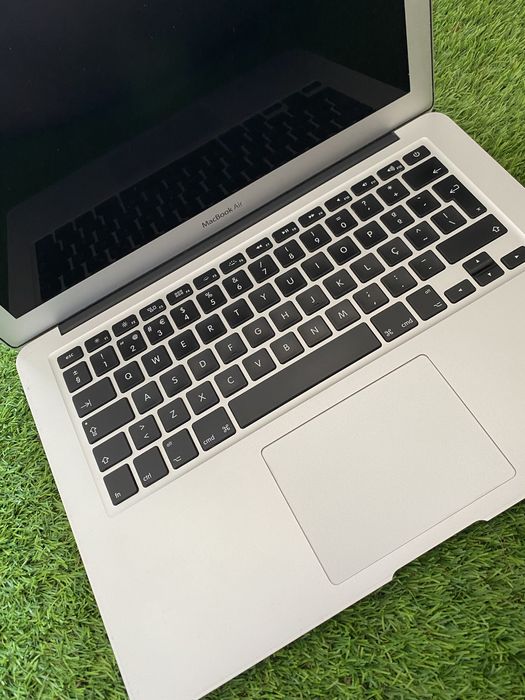 Macbook Air'13 (2015)64586065852930120