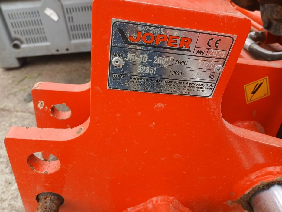 Fresadora semi nova 3.500 euros