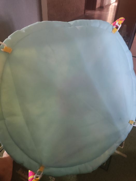 Продам дитячий коврик від 3 місяців,в гарному стані