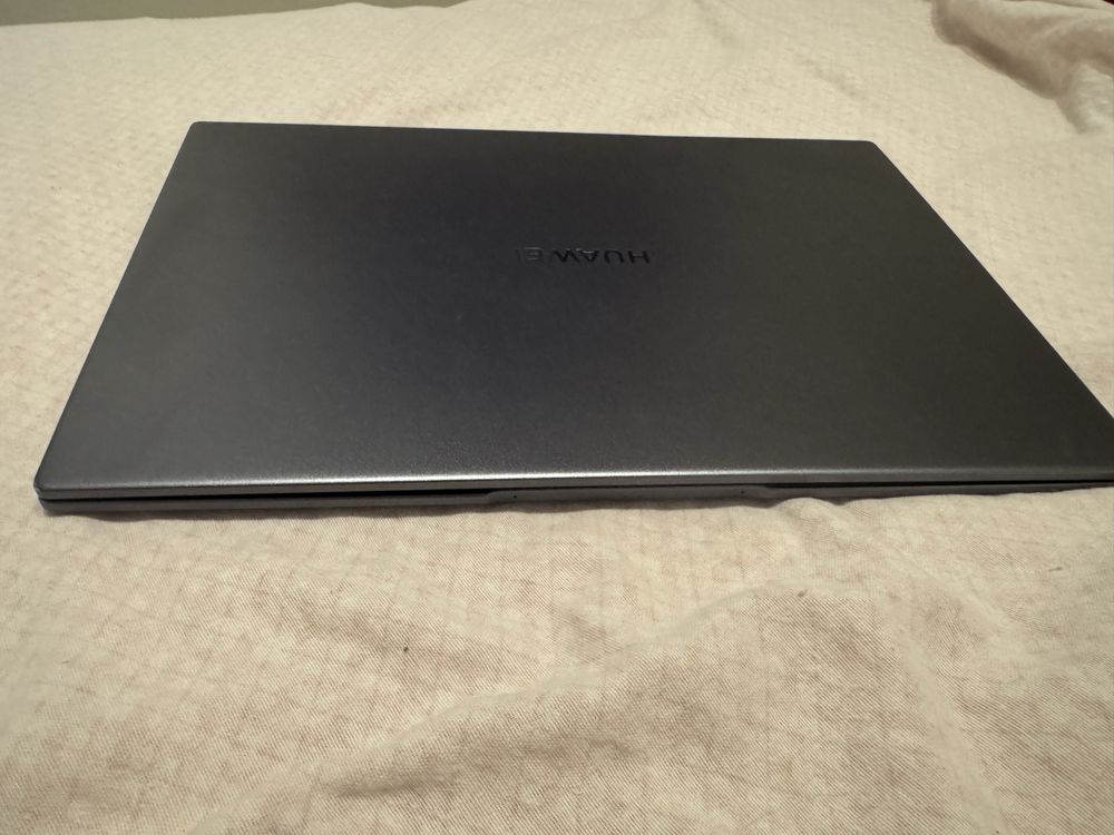 Portátil Huawei Matebook D14