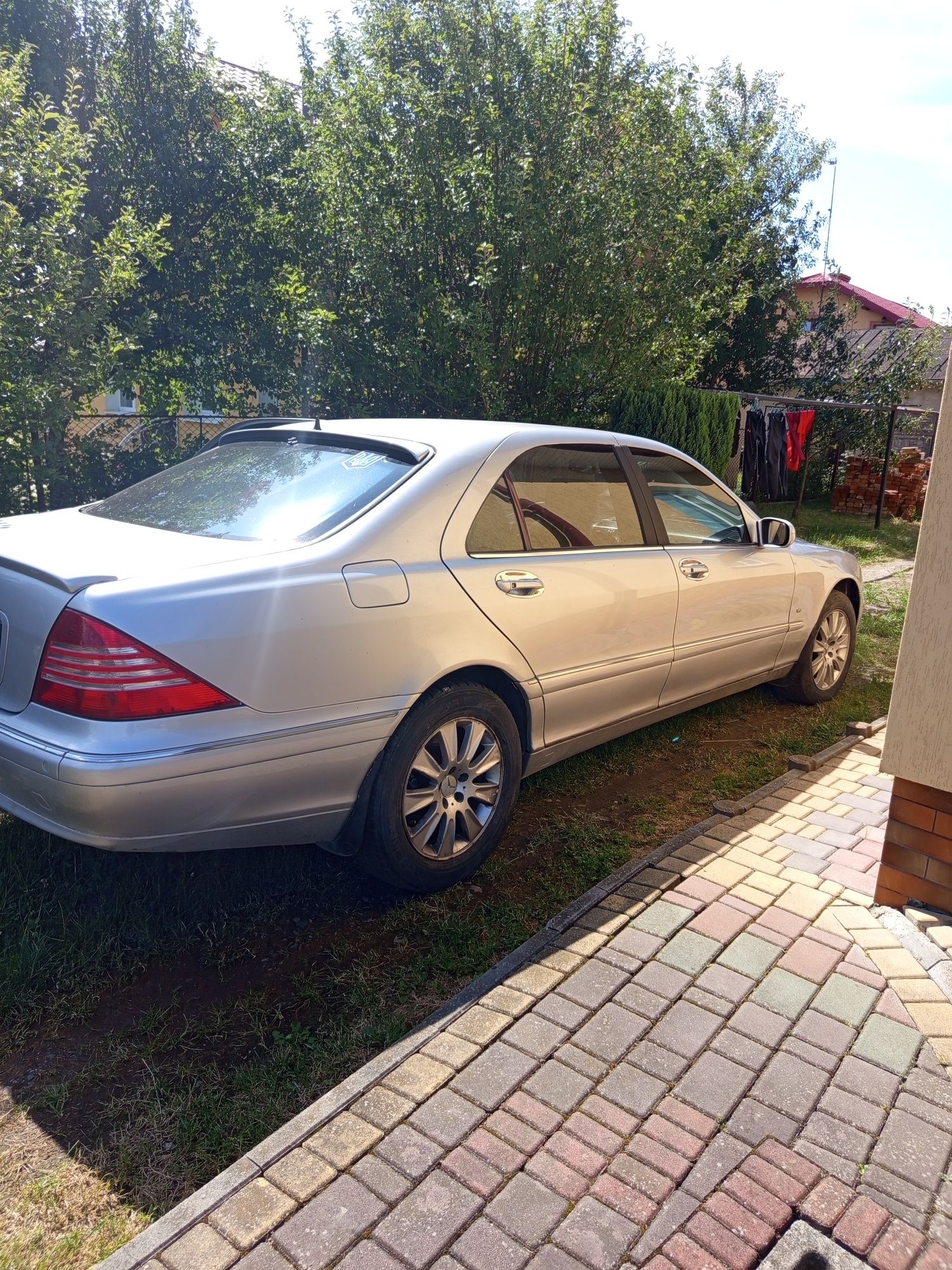 Продам Мерседес W220 S
