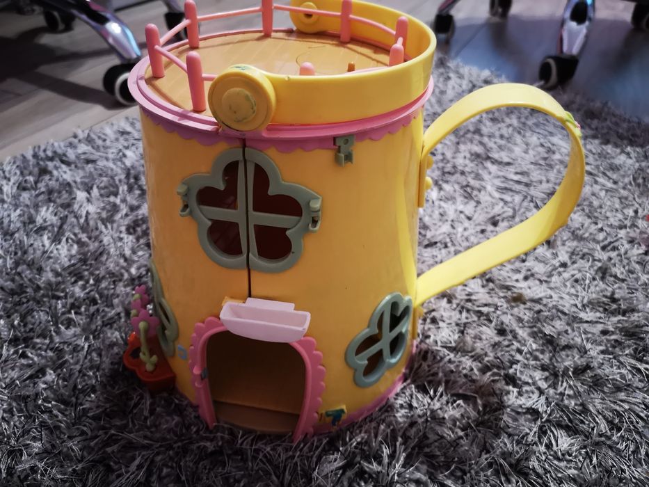 Domek dla lalek rozkładany