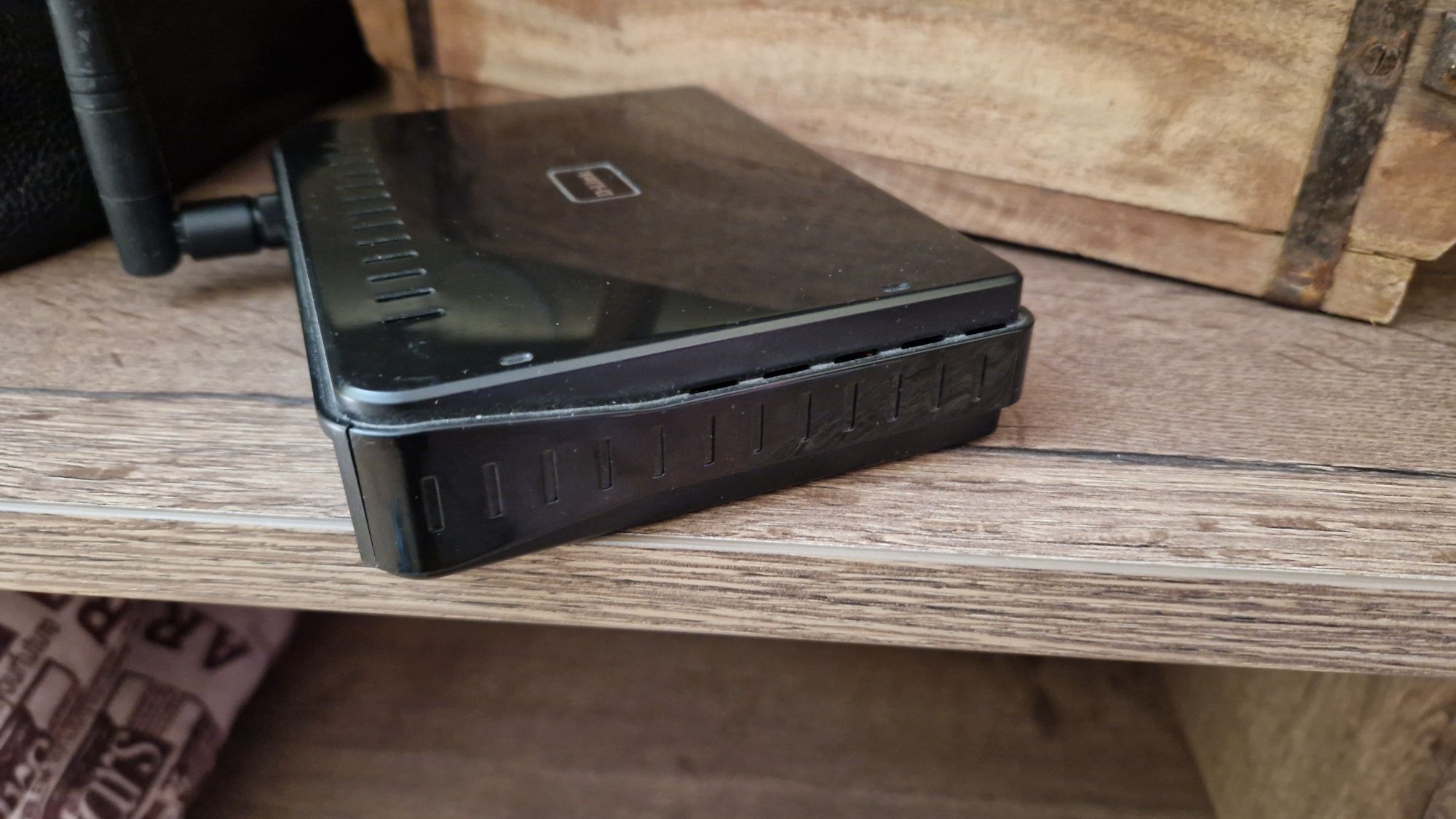 Роутер D-Link DIR-300