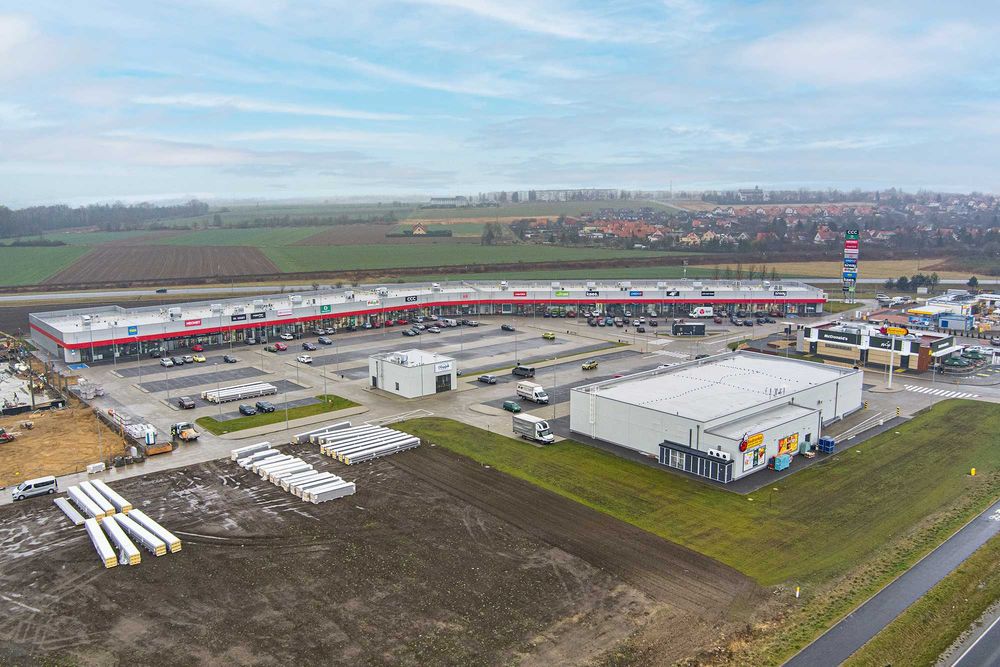JEDYNY dostępny lokal, MPark Prudnika, Lubrza, idealny pod handel