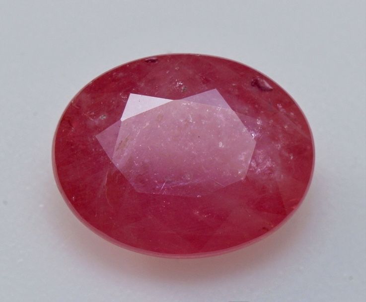 Натуральный рубин 3.19 карат