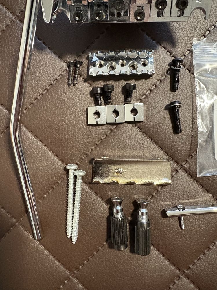 Schaller Lockmeister 6 Tremolo C 37mm blok stalowy (Floyd Rose 1000)