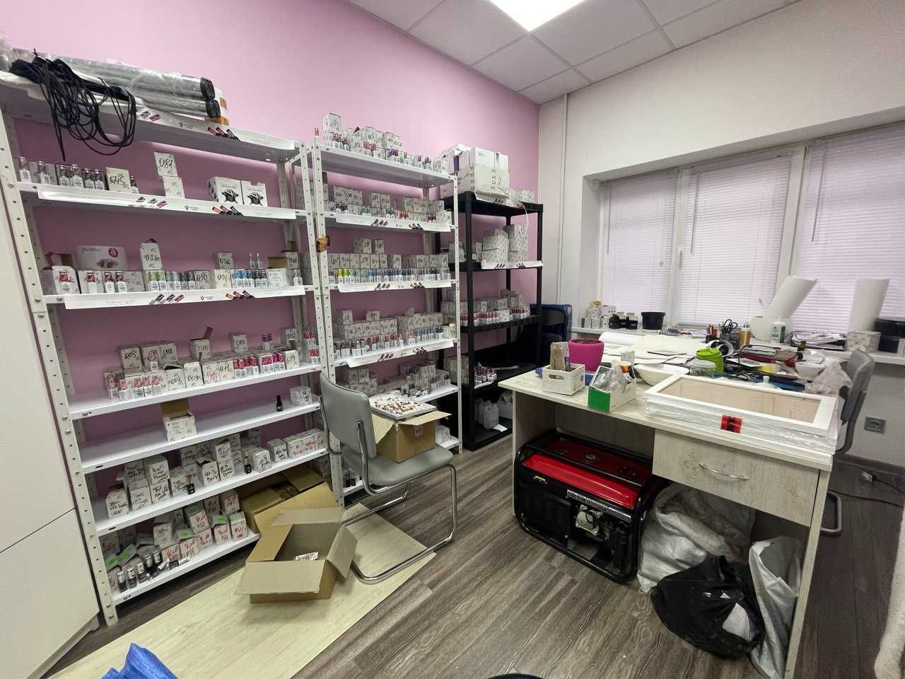 Оренда ФАСАД приміщення бічна вул Міхновських (Дужих Комарова)