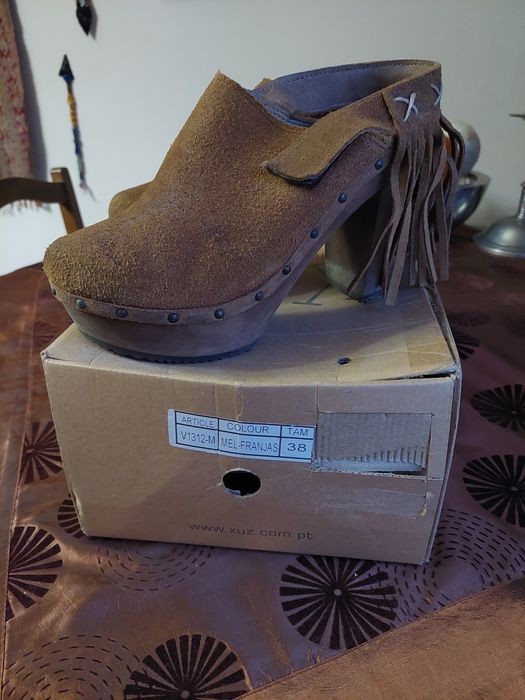 Sapatos da FLY e XUZ tamanhos 38 e 39