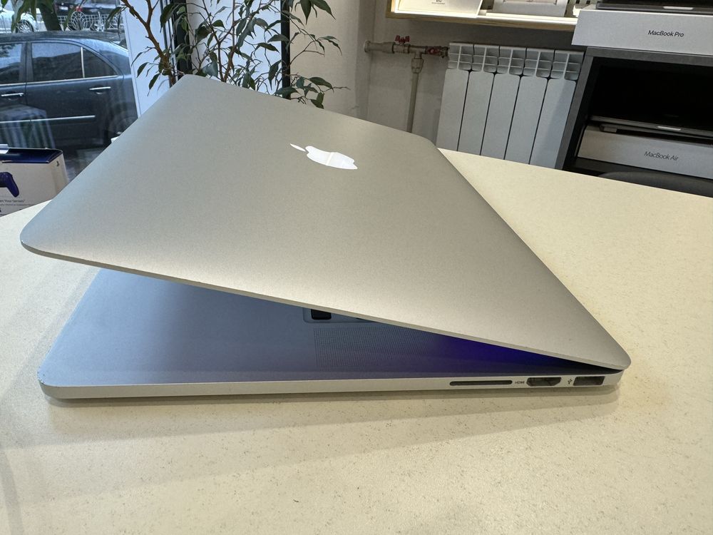 MacBook Pro 15” 2015 i7 16/512 з гарантією