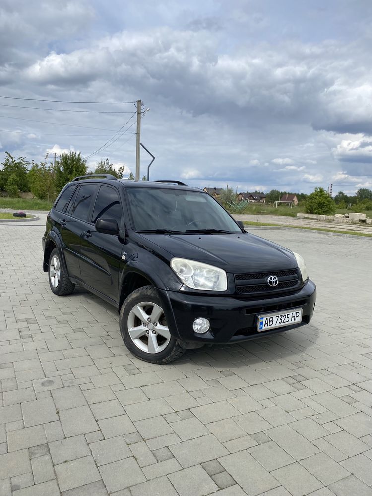 Toyota RAV 4 2004 2.0