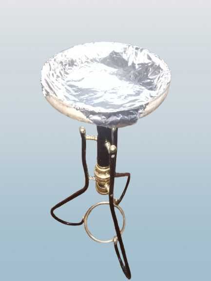 Підлогова підставка для квітів