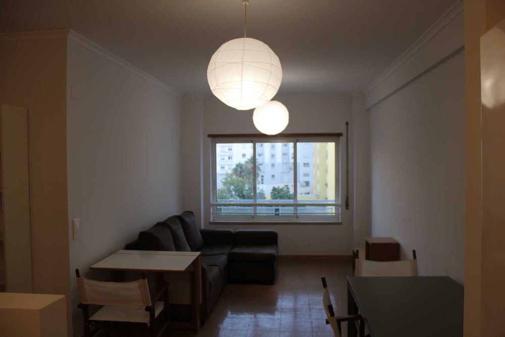 Apartamento T1 em Telheiras, Lumiar - Lisboa, para estudantes