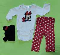 Zestaw Mickey Mouse body, spodenki I czapeczka firmy H&M. Rozmiar 68