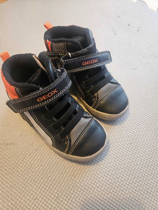 GEOX buty dziecięce, r. 25 – stan bardzo dobry
