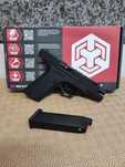 Pistola Glock AW Custom VX7100