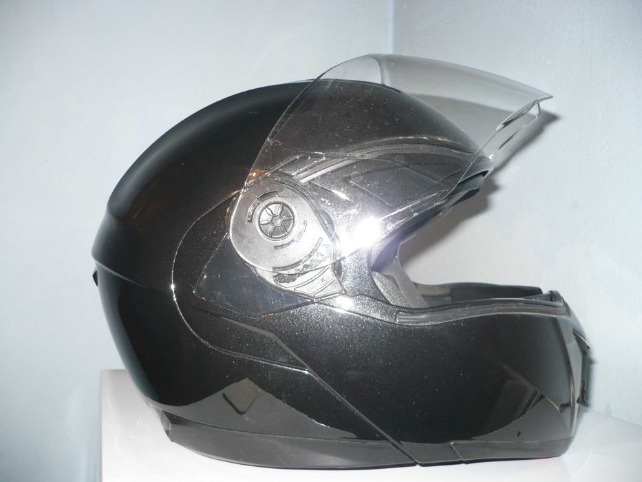 Kask ISPIDO, mało używany przez dziewczynę.