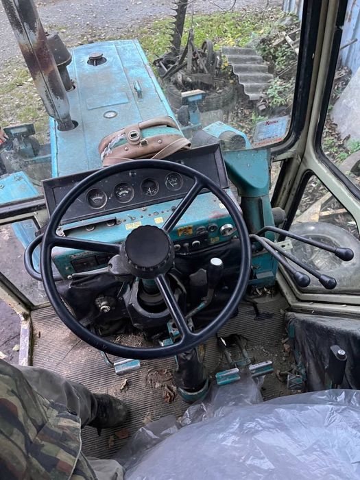 Продам трактор юмз 6 кл