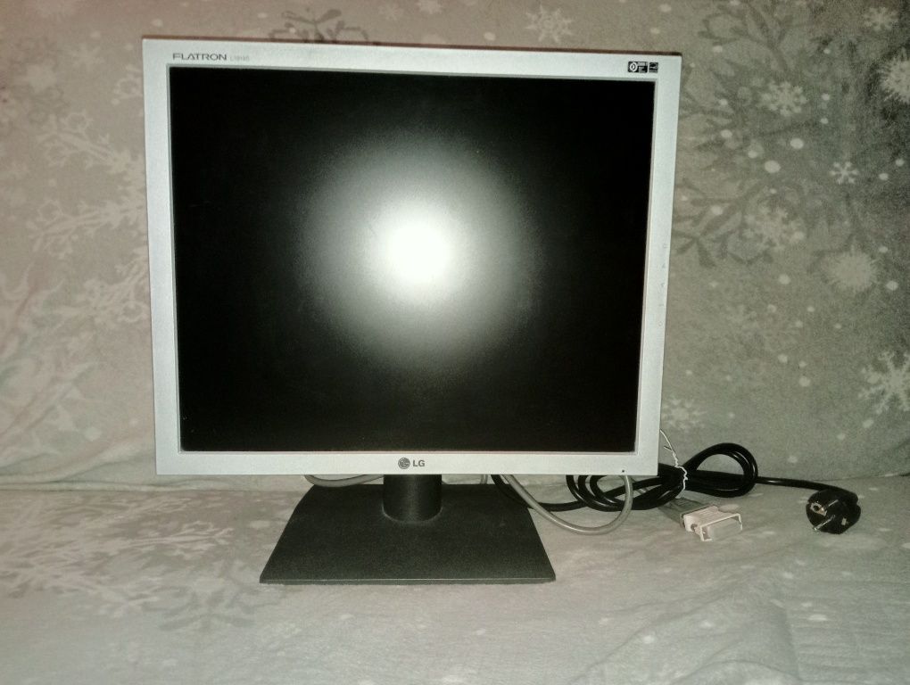 Monitor 19" LG flatron l1919s