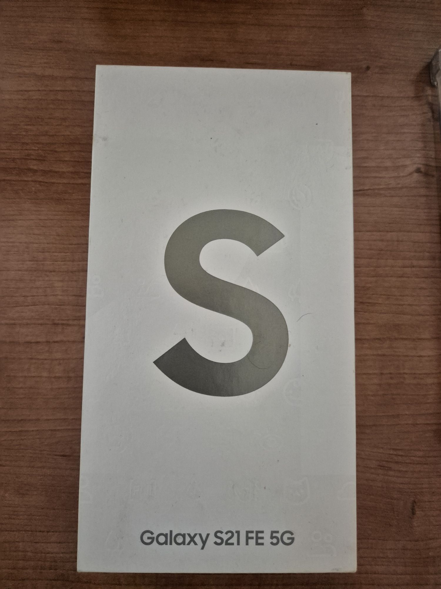 Samsung S21 FE 5G oliva